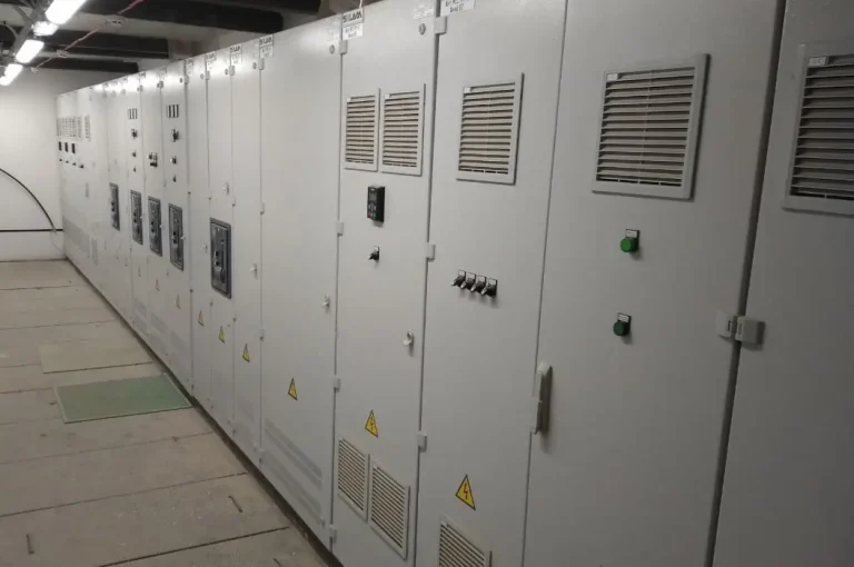 Фильм о технологиях автоматизации и электроснабжения от S-Engineering и Siemens на Risoil Terminal