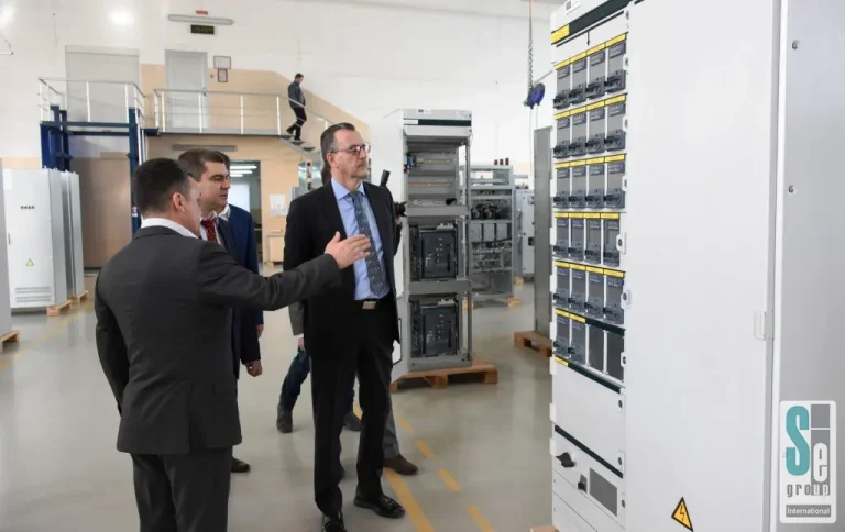 В Україні стартує випуск обладнання для СЕС за технологією AEG Power Solutions