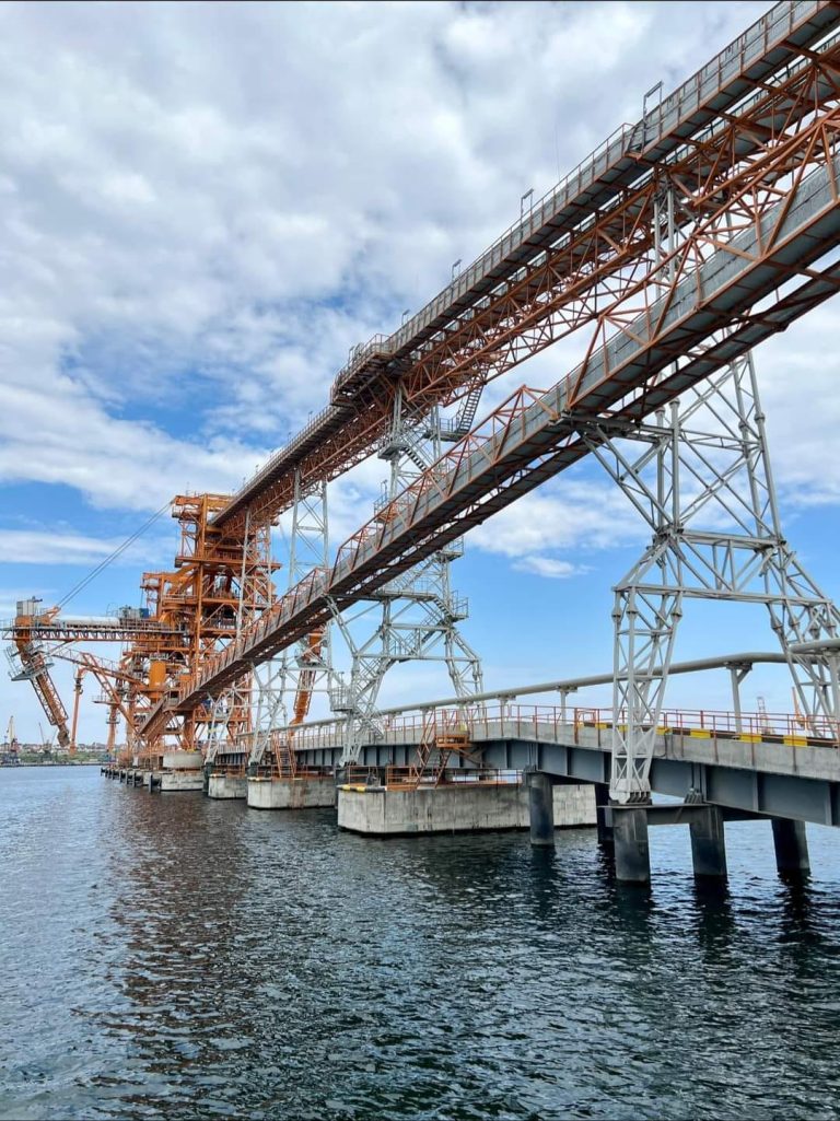 Полный запуск двухстороннего пирса в порту Черноморск. Комплекс работ по автоматизации и электроснабжению объекта
